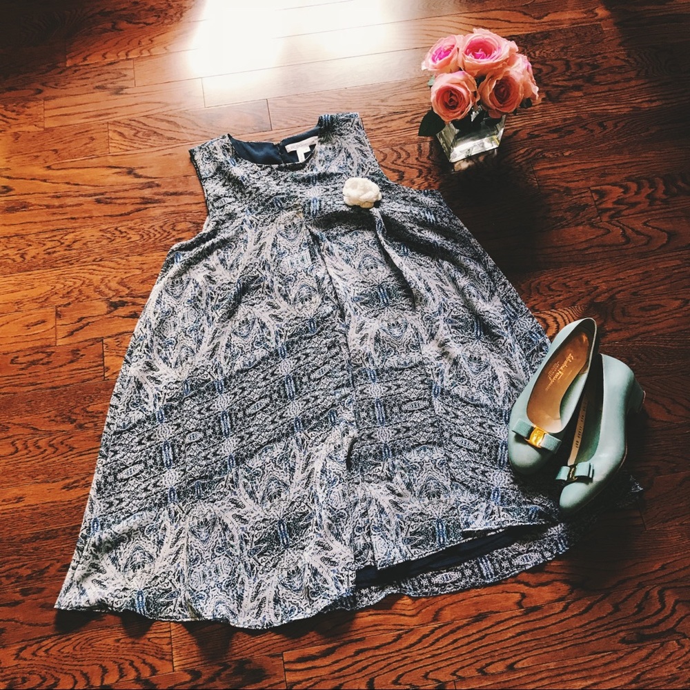 DR95 BCBGeneration Blue Sleeveless Dress
